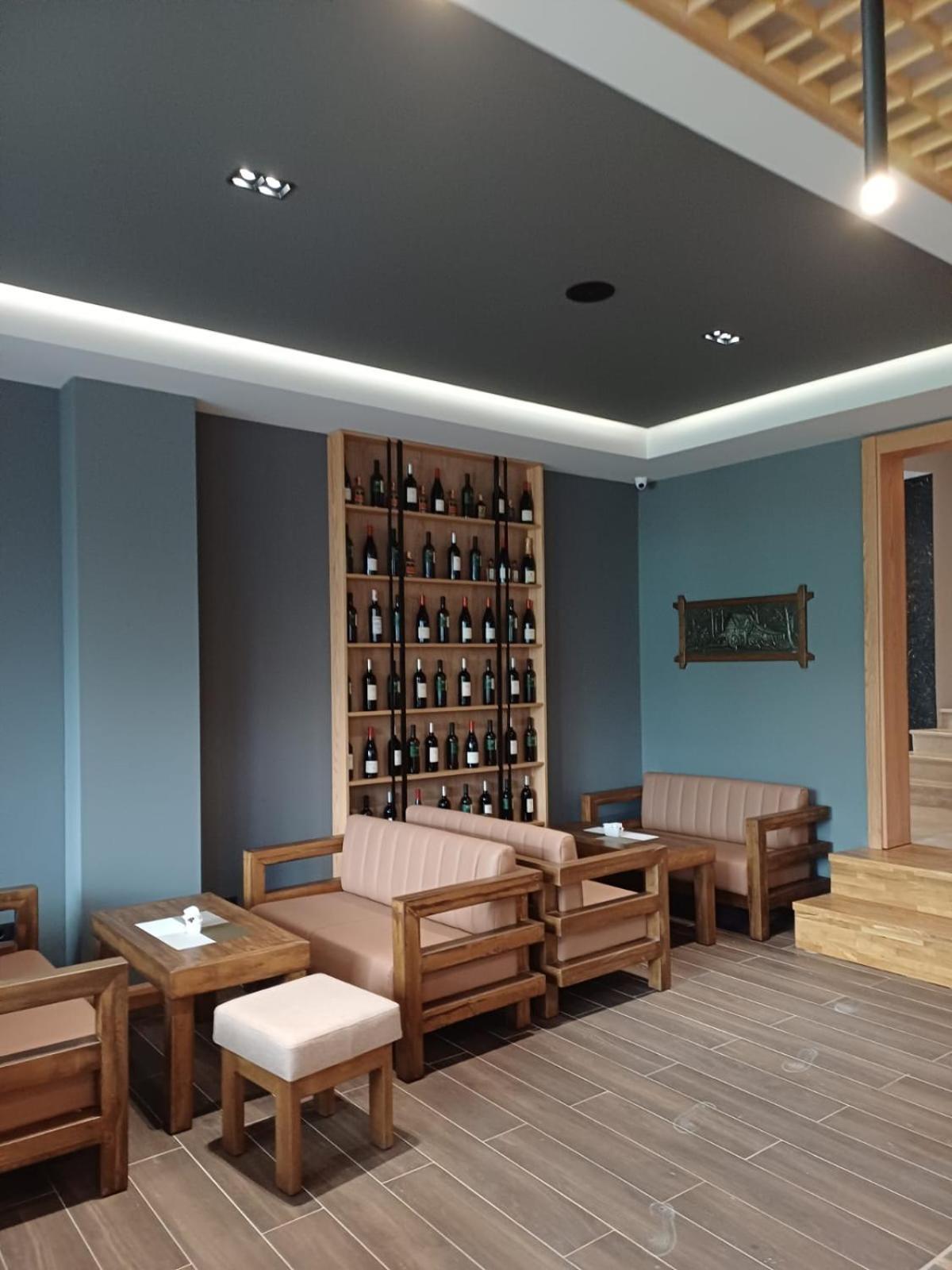 Oxygen Boutique Hotel Tiranë Ngoại thất bức ảnh