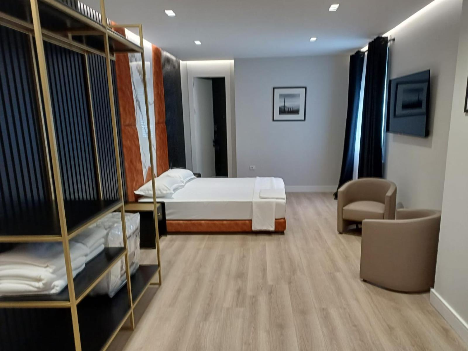 Oxygen Boutique Hotel Tiranë Ngoại thất bức ảnh