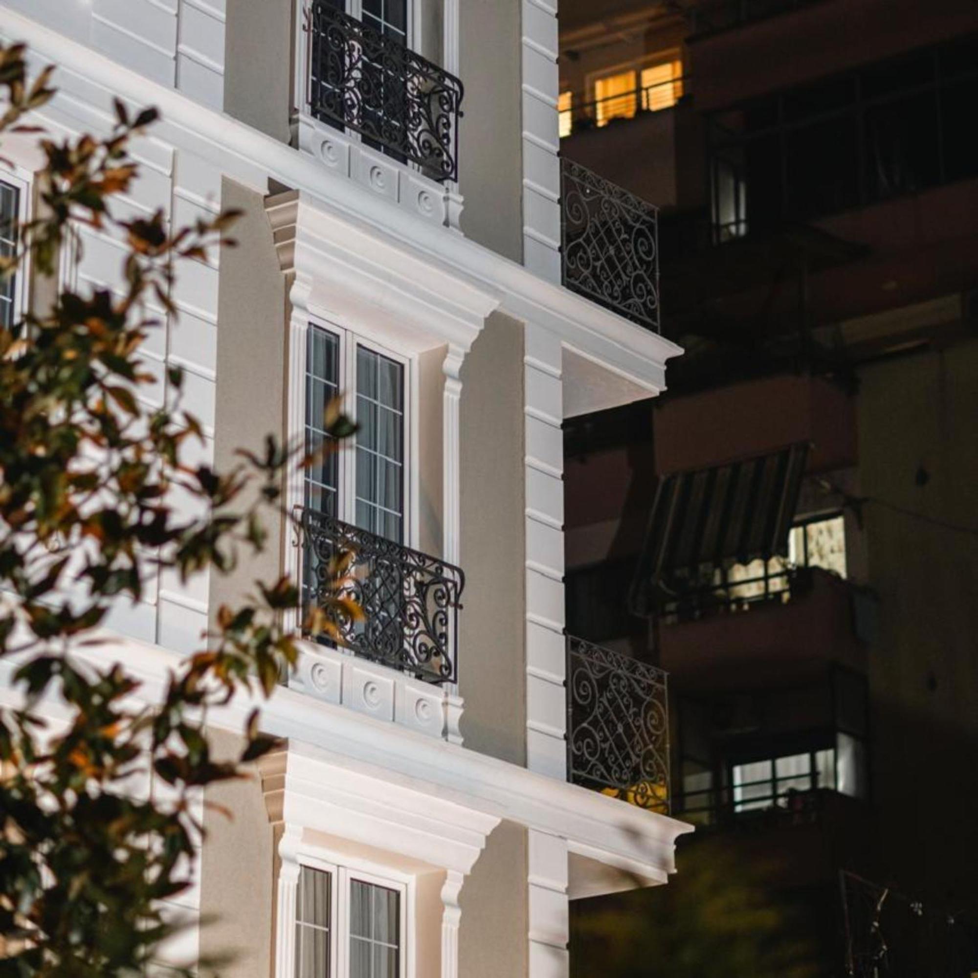 Oxygen Boutique Hotel Tiranë Ngoại thất bức ảnh